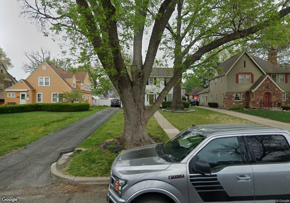 1280 SW Lakeside Dr, Topeka, KS 66604 - photo 1