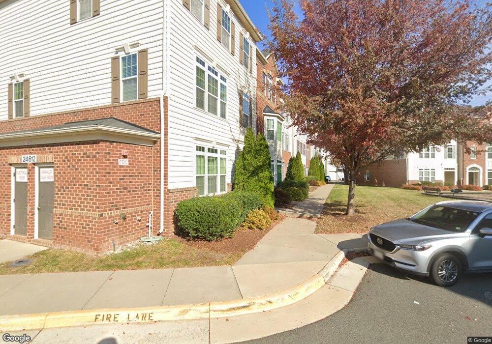 24604 Johnson Oak Terrace, Chantilly, VA 20152 - photo 1