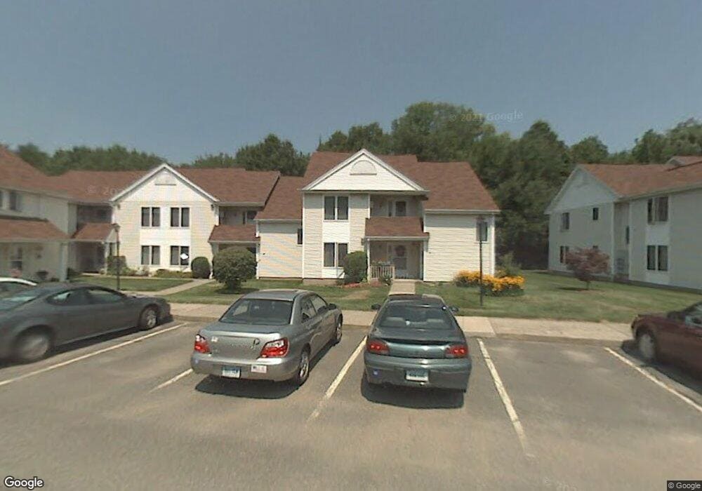 46 Millbrook Ct, Newington, CT 06111 - photo 1