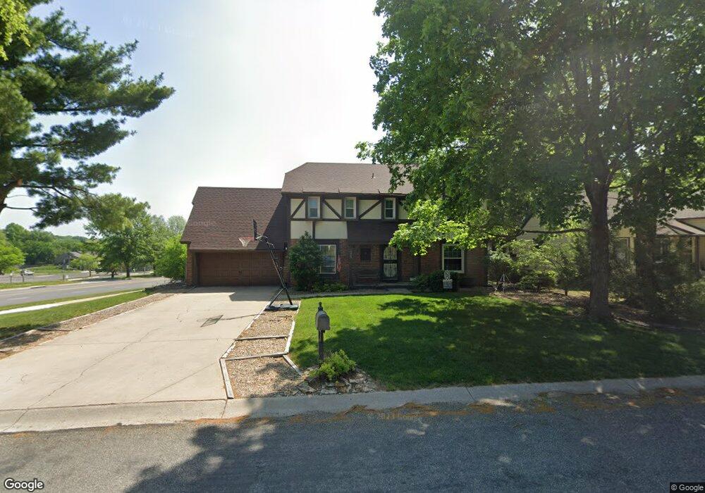 10303 Monrovia St, Lenexa, KS 66215 - photo 1