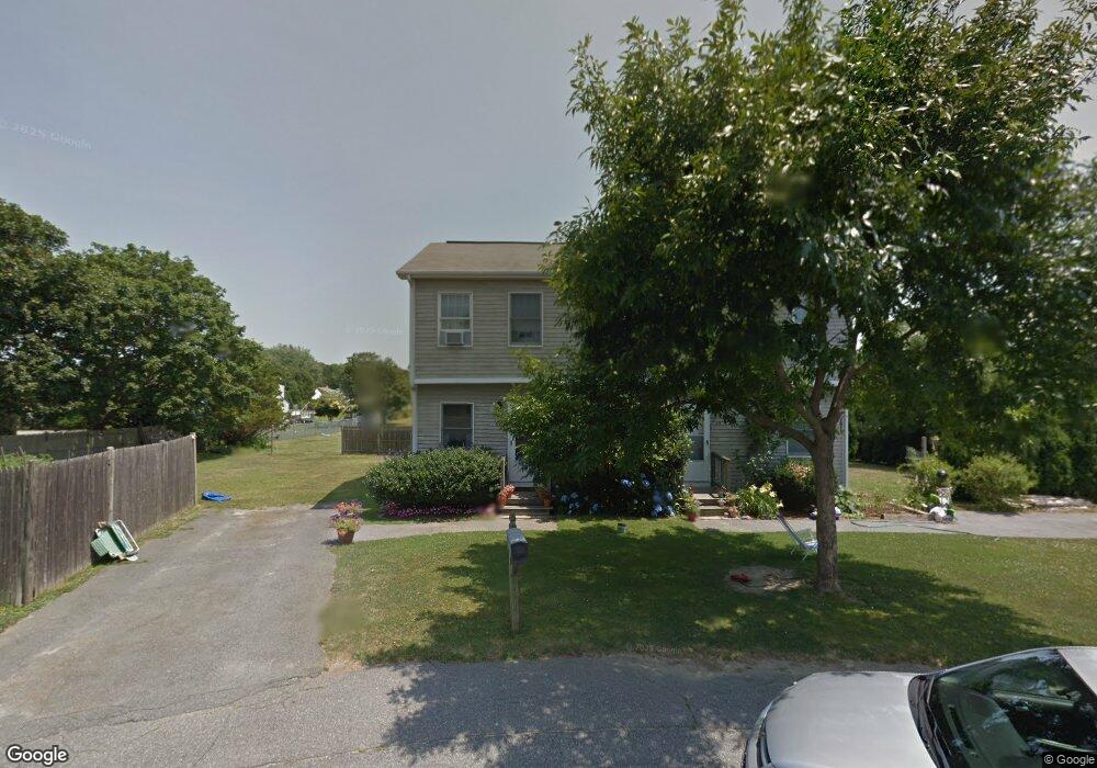 61 Unity Dr, Middletown, RI 02842 - photo 1