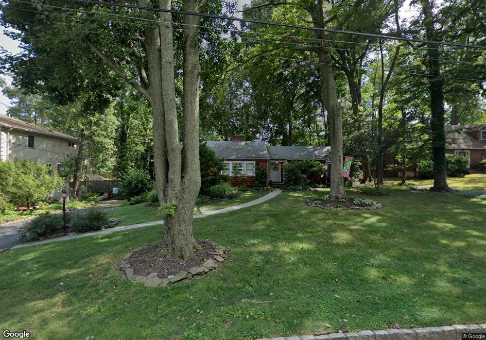 405 Willow Way, Clark, NJ 07066 - photo 1