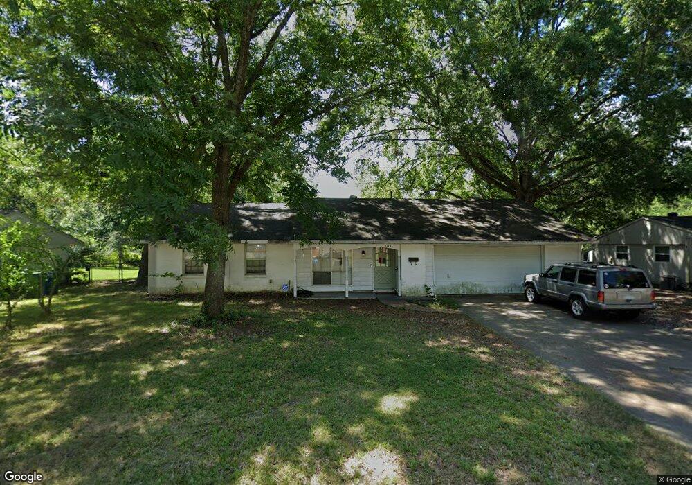 2113 Broadview Ave, Conway, AR 72034 - photo 1