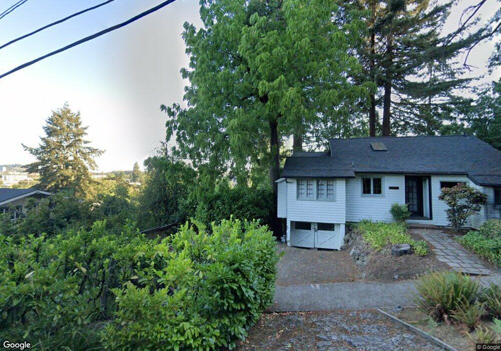 2271 Birch Ln, Eugene, OR 97403 - photo 1