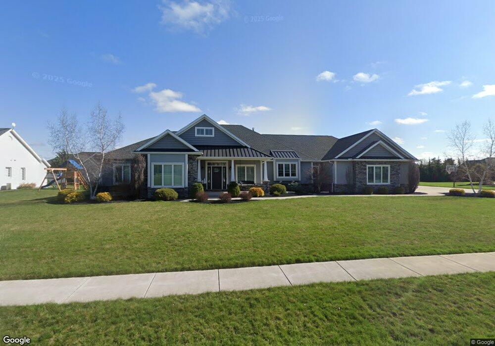 512 W Plum St, Kalida, OH 45853 - photo 1