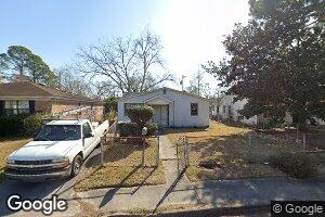 908 Carter St, Savannah, GA 31415