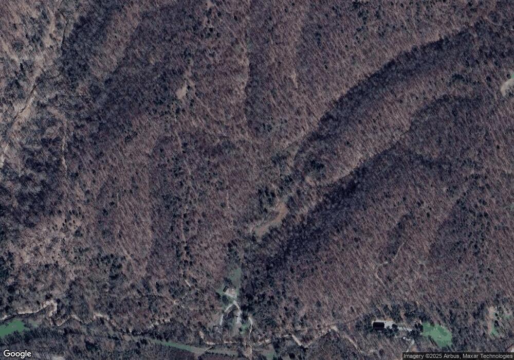 2195 Whiteoak Rd E, Clifton, TN 38425 - photo 1