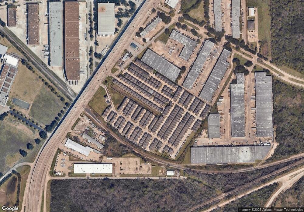 3711 Main Poplar Dr, Houston, TX 77025 - photo 1