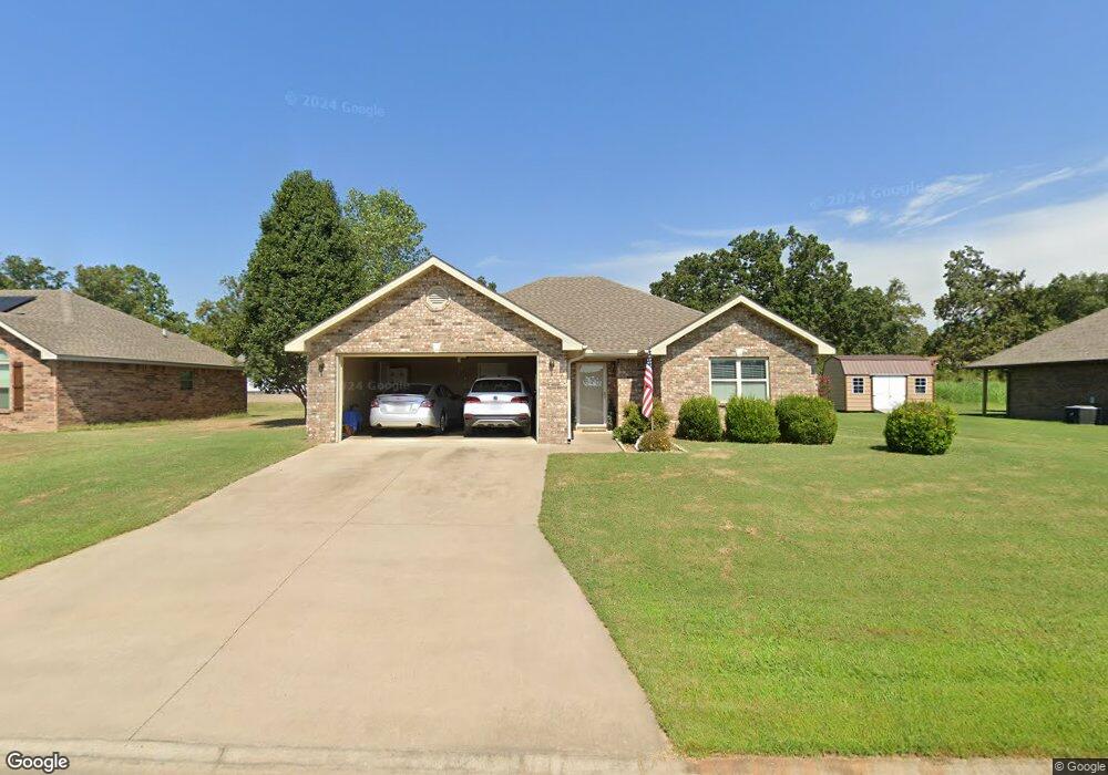 702 SW 11th St, Muldrow, OK 74948 - photo 1