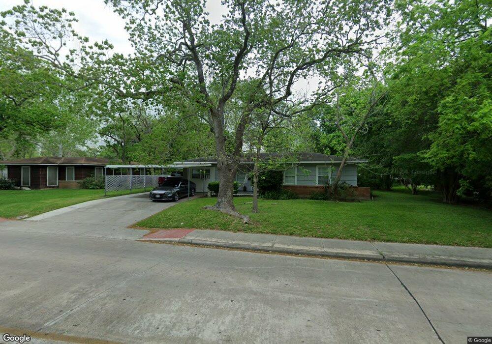 1210 Lamar Dr, Richmond, TX 77469 - photo 1