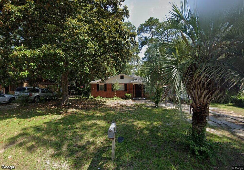 1203 W Waddell Ave, Albany, GA 31707 - photo 1