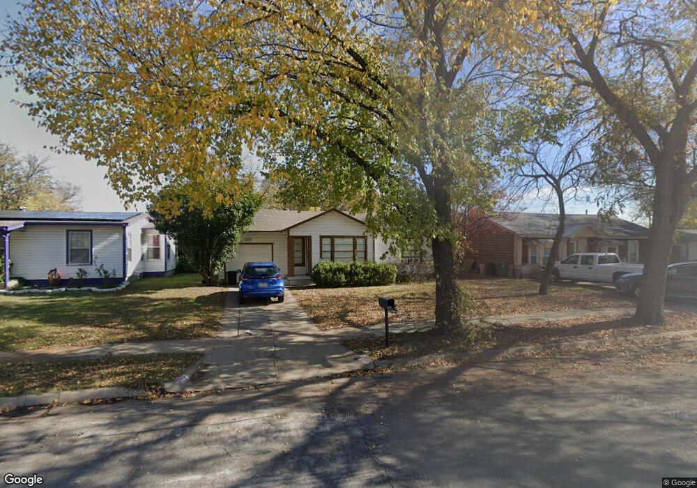 320 Norwood Dr, Hurst, TX 76053 - photo 1