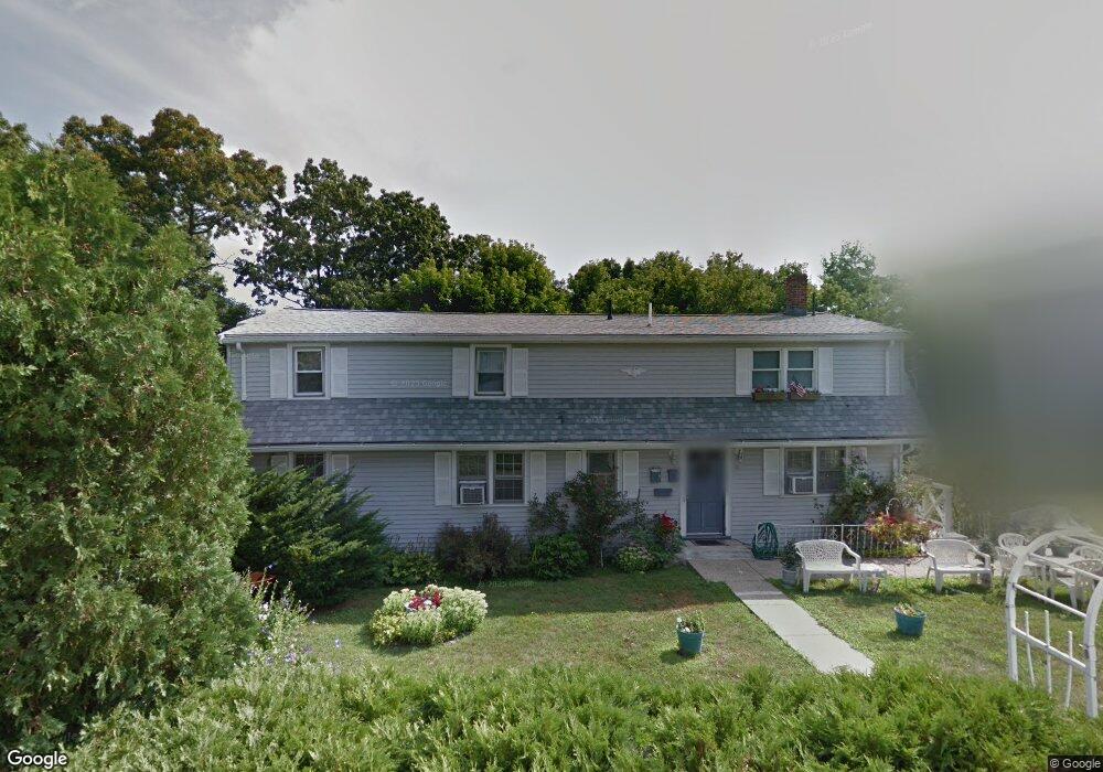 43 Sherman Place, Woburn, MA 01801 - photo 1