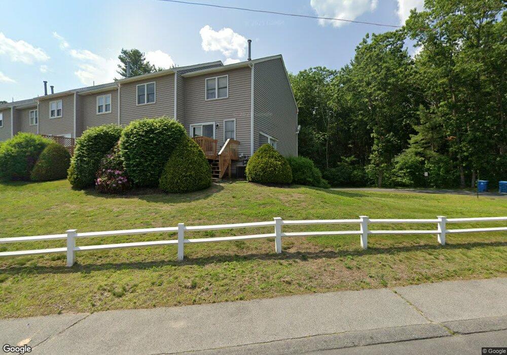 85 Tennis Plaza Rd unit 6, Dracut, MA 01826 - photo 1