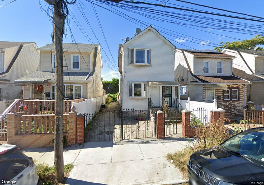 10320 168th Place, Jamaica, NY 11433 - photo 1