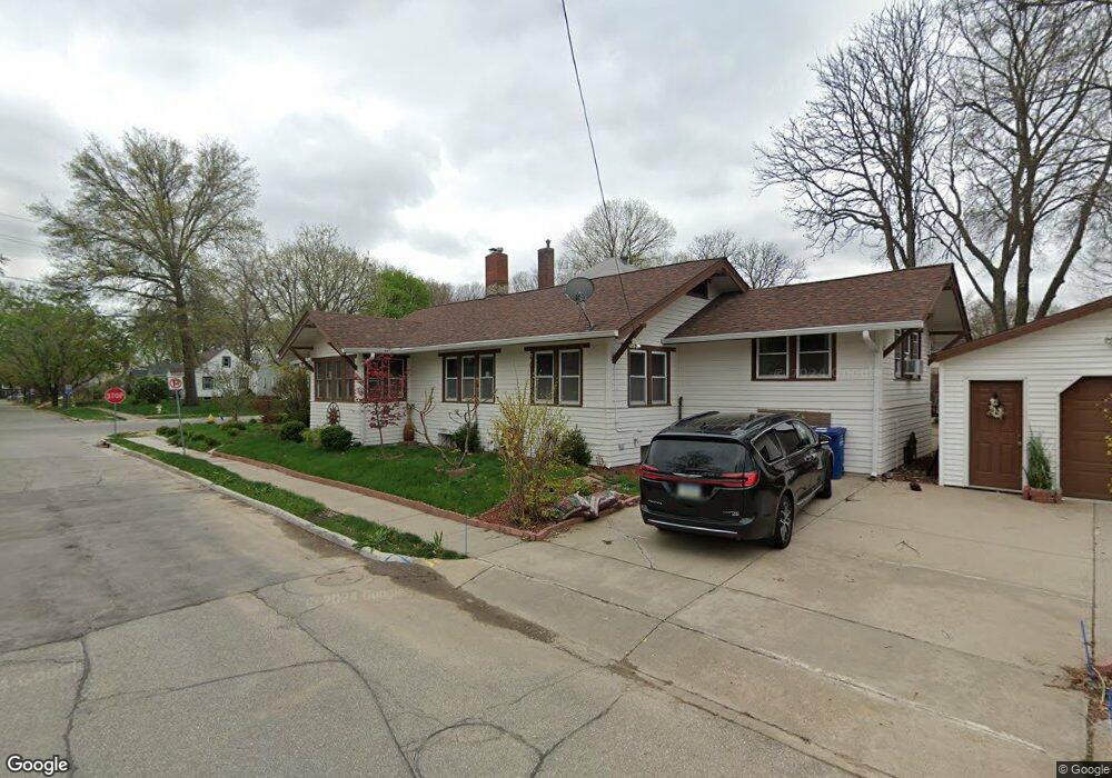 3301 Cottage Grove Ave, Des Moines, IA 50311 - photo 1