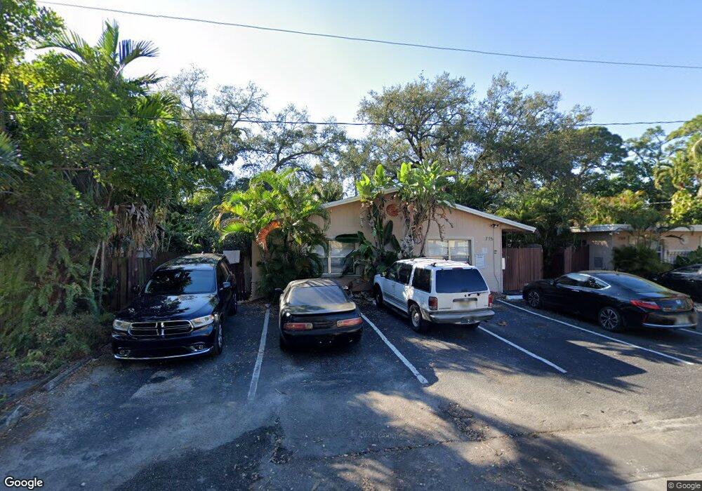 715 SW 14th Ave unit 4, Fort Lauderdale, FL 33312 - photo 1