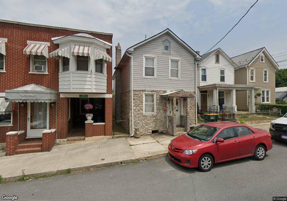 275 E Catherine St, Chambersburg, PA 17201 - photo 1