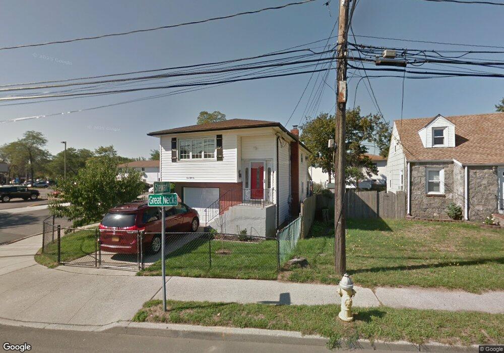 155 Great Neck Rd, Copiague, NY 11726 - photo 1