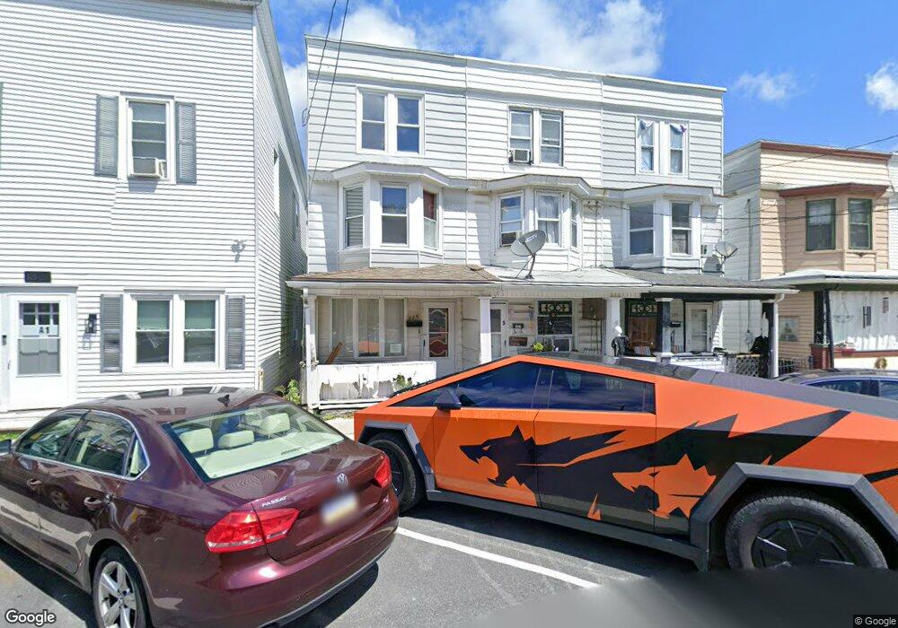 325 E Bertsch St, Lansford, PA 18232 - photo 1