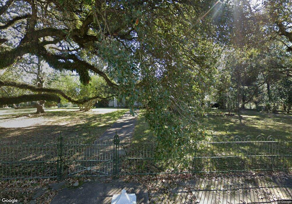 548 Georgetown St, Hazlehurst, MS 39083 - photo 1