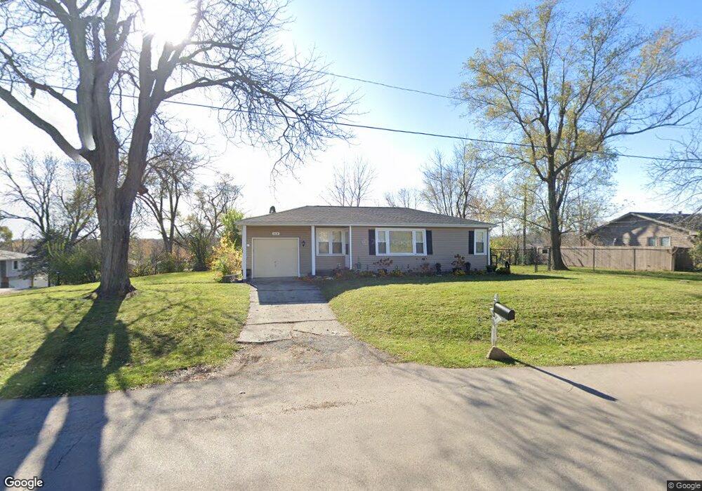 604 Willow St, Lake In the Hills, IL 60156 - photo 1