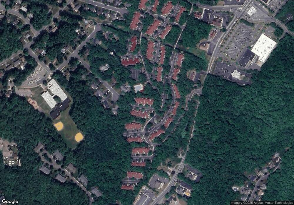 8 Davenports Mill Ct, Oak Ridge, NJ 07438 - photo 1