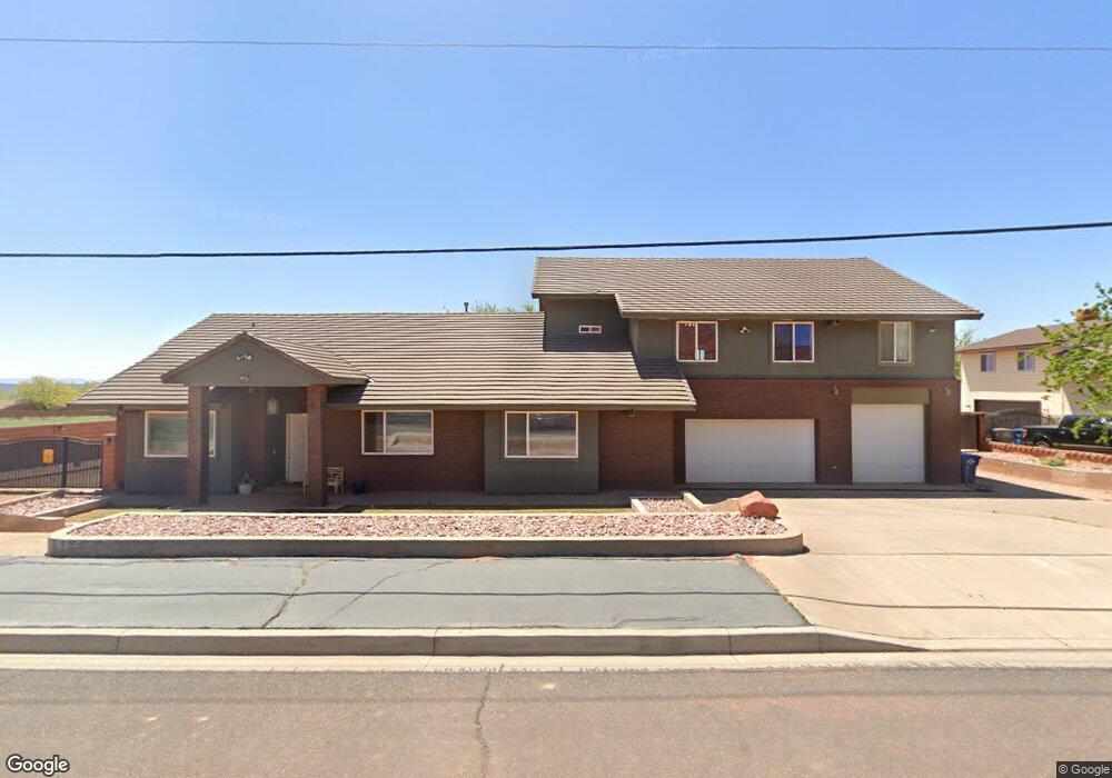 140 E Center St, Ivins, UT 84738 - photo 1