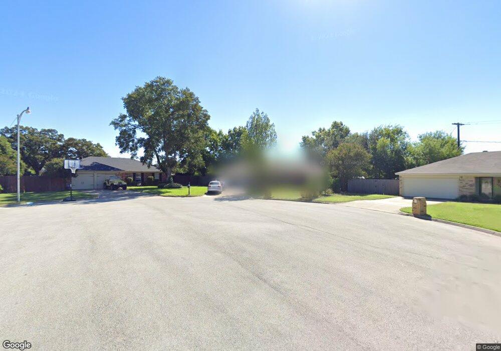 121 Brazil Ct, Hurst, TX 76054 - photo 1