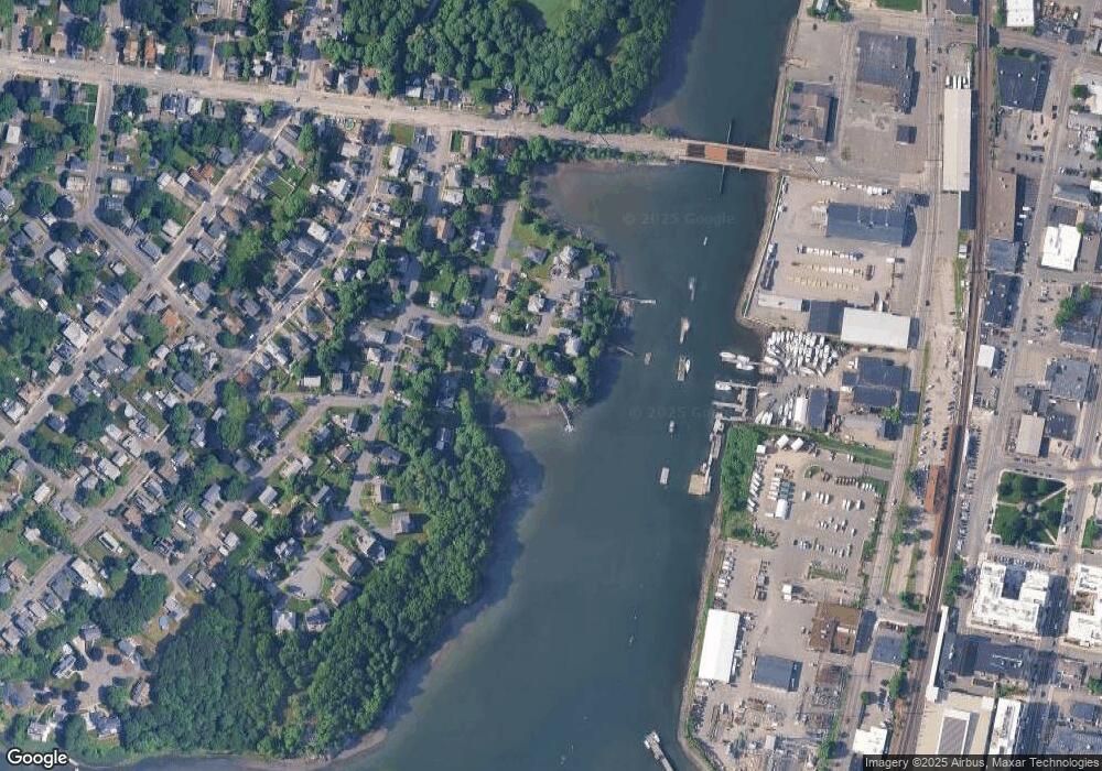 17 Riverview St, Beverly, MA 01915 - photo 1