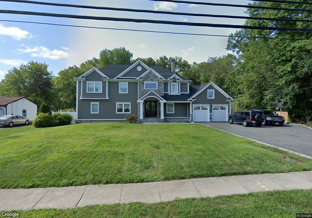 191 Malapardis Rd, Cedar Knolls, NJ 07927 - photo 1