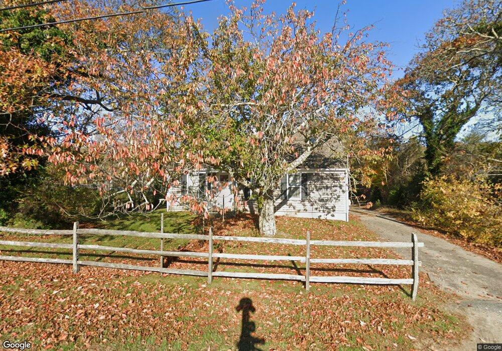 135 W Tisbury Rd, Edgartown, MA 02539 - photo 1