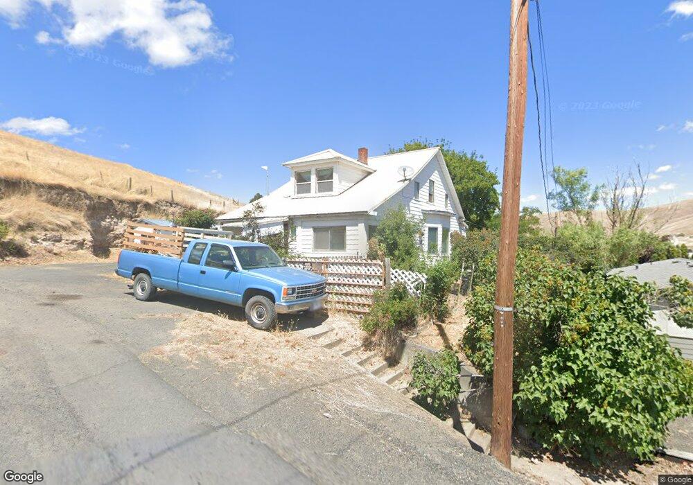 295 W Baltimore St, Heppner, OR 97836 - photo 1