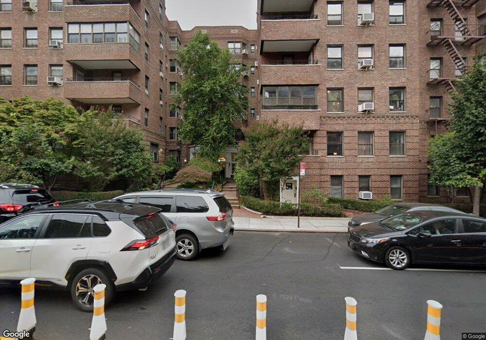 69-40 Yellowstone Blvd unit 617, Forest Hills, NY 11375 - photo 1