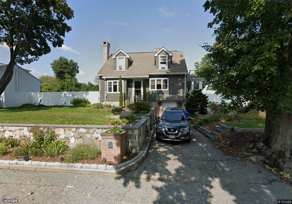 7 Leeder St, West Warwick, RI 02893 - photo 1