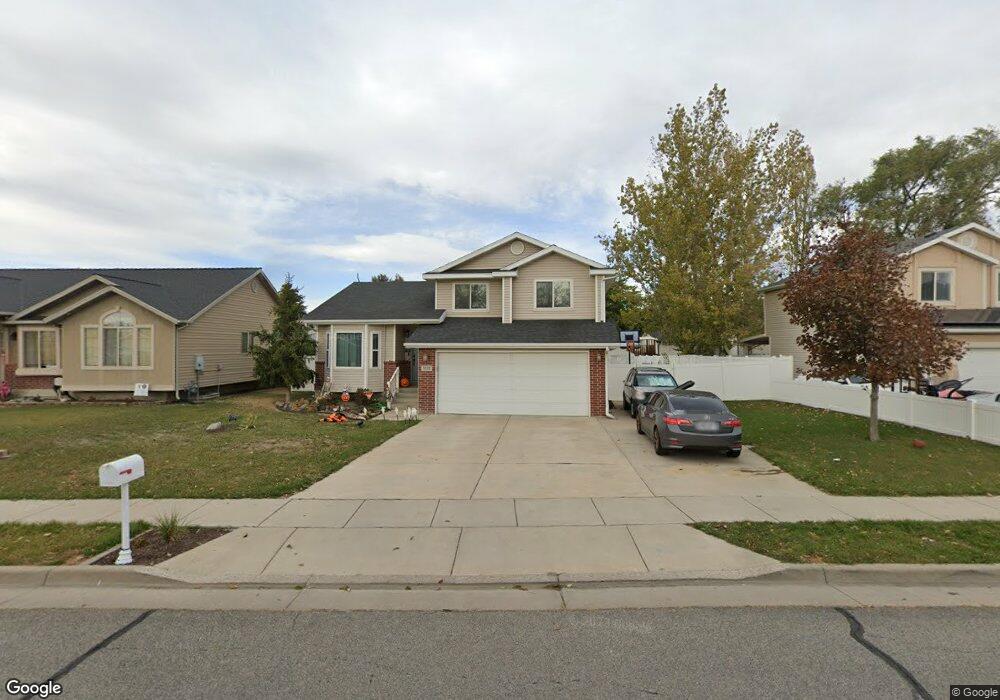1122 W 1750 S, Woods Cross, UT 84087 - photo 1