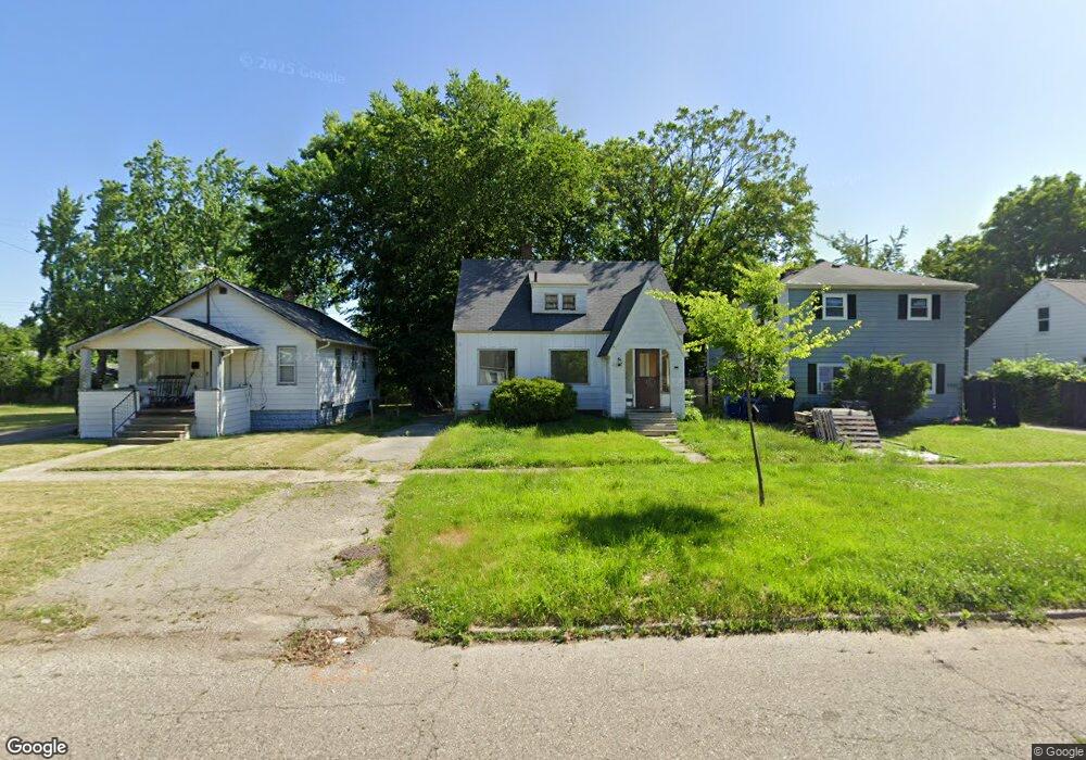 4305 Red Arrow Rd, Flint, MI 48507 - photo 1