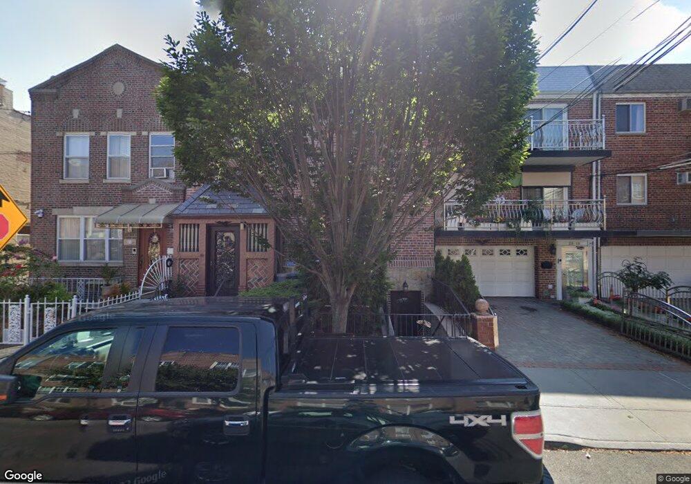 2813 47th St, Astoria, NY 11103 - photo 1