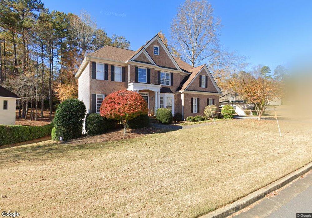 9680 Hunts Pointe Dr, Alpharetta, GA 30022 - photo 1