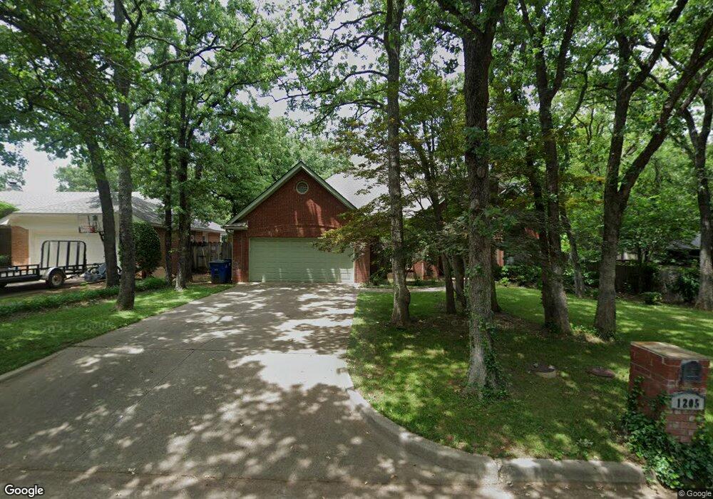 1205 Bent Tree St, Duncan, OK 73533 - photo 1