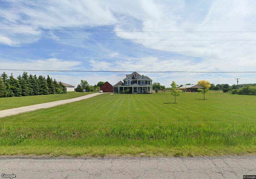 252 E Labo Rd, Carleton, MI 48117 - photo 1