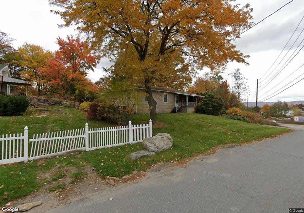 1514 E Drinker St, Dunmore, PA 18512 - photo 1