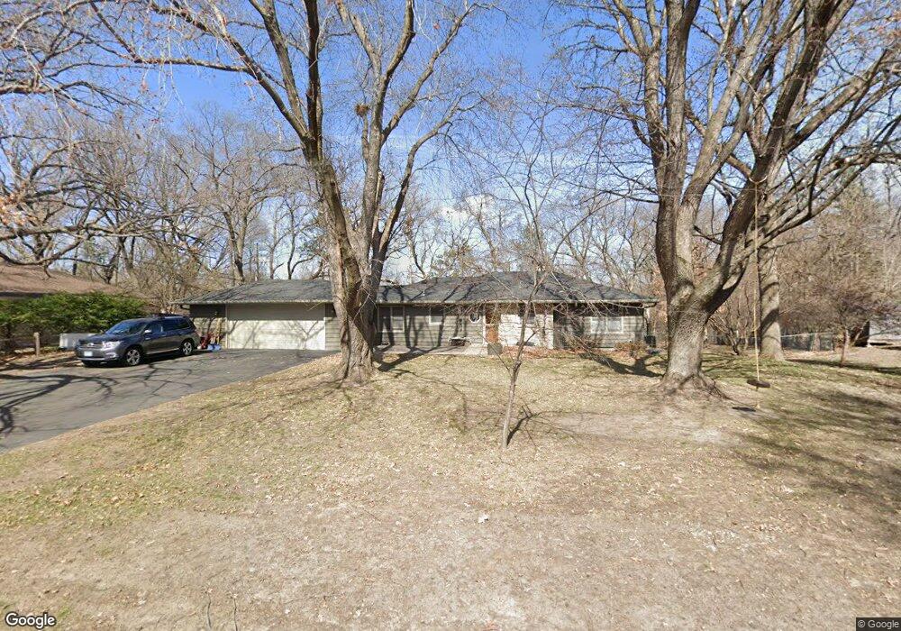 4705 Fairhills Rd W, Minnetonka, MN 55345 - photo 1