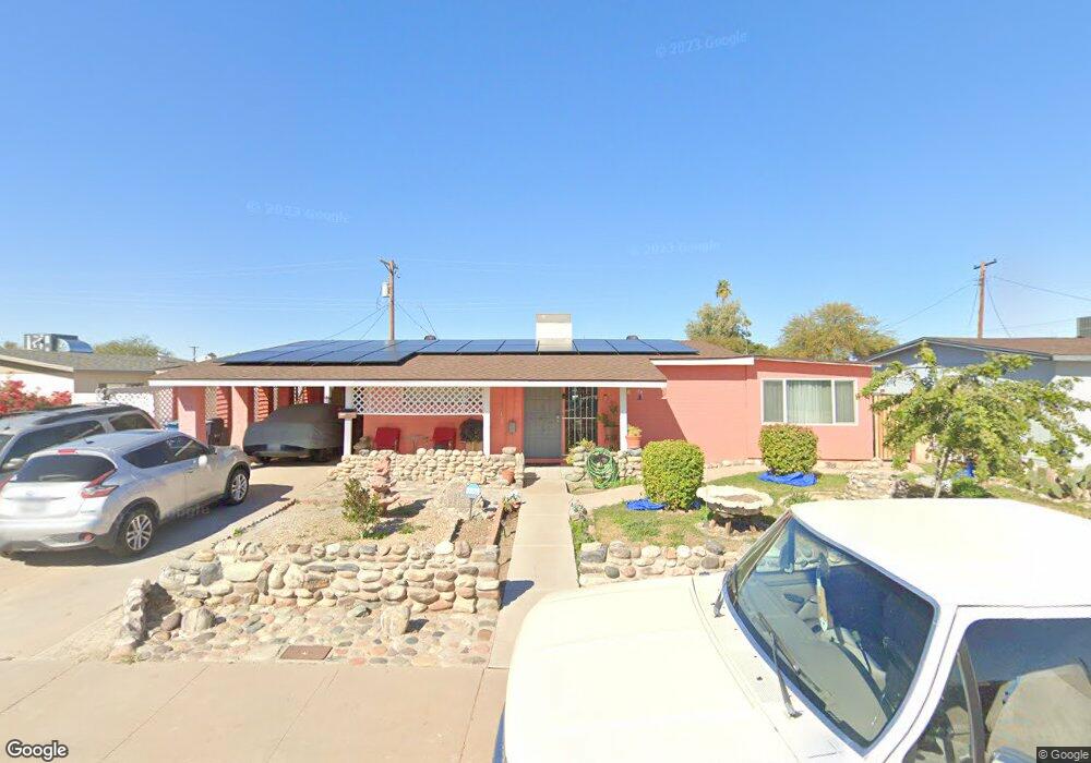 7710 W Crittenden Ln, Phoenix, AZ 85033 - photo 1