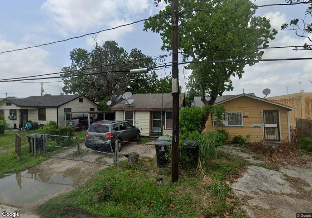 113 E 38th St, Houston, TX 77018 - photo 1