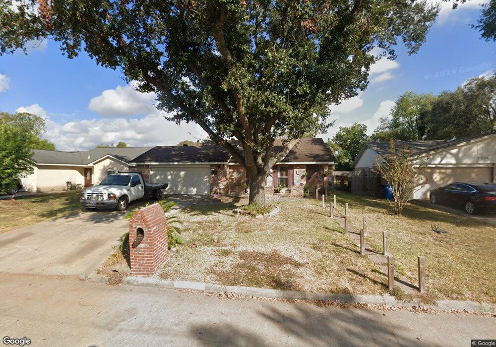 7914 Battlecreek Dr, Houston, TX 77040 - photo 1