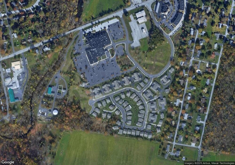 19 Ivy Ln unit 3, Gettysburg, PA 17325 - photo 1