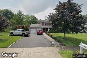 46 Brook Dr E, Princeton, NJ 08540