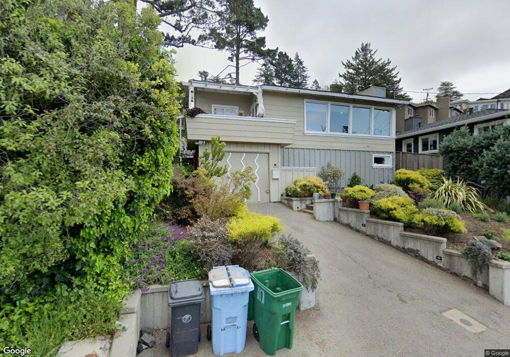 208 Forest Ln, Berkeley, CA 94708 - photo 1
