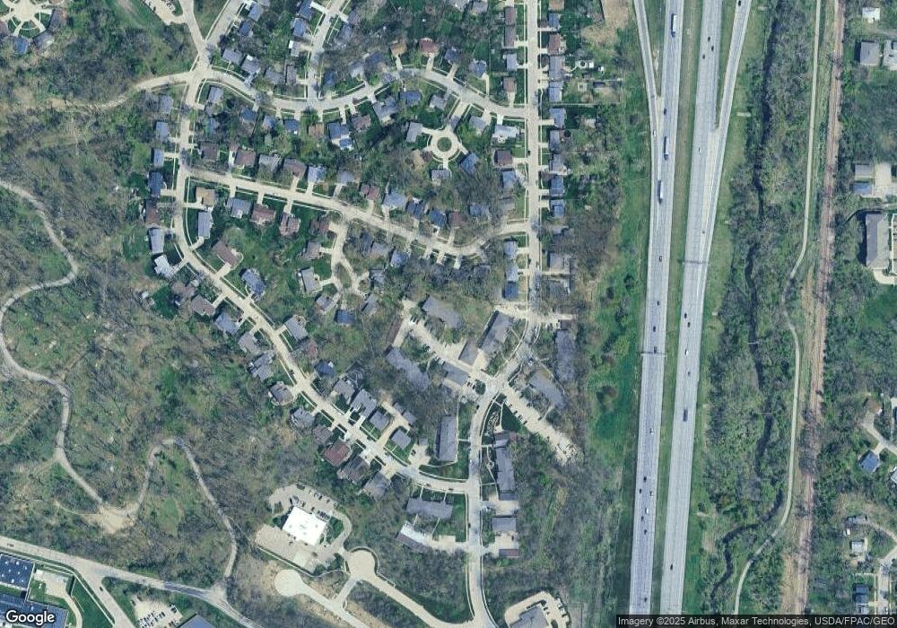 1329 Sierra Dr NE unit 5, Cedar Rapids, IA 52402 - photo 1